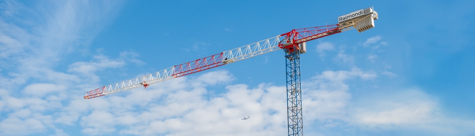 Kule Vinç Satın Alma mı Kiralama mı? Hangi Proje İçin Hangisi Daha Avantajlı?