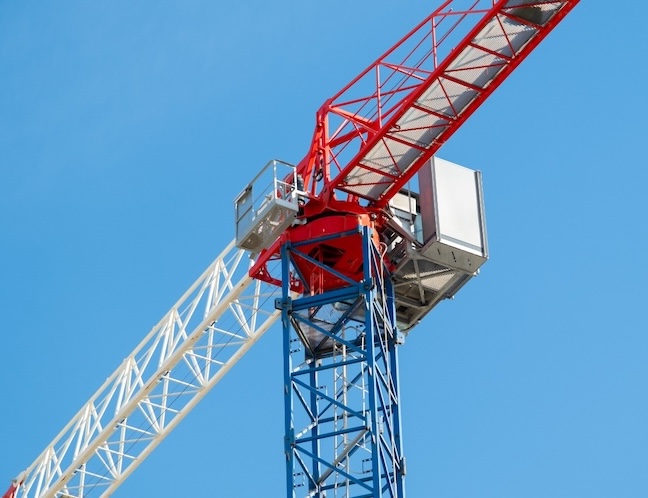 Kule Vinç Satın Alma mı Kiralama mı? Hangi Proje İçin Hangisi Daha Avantajlı?